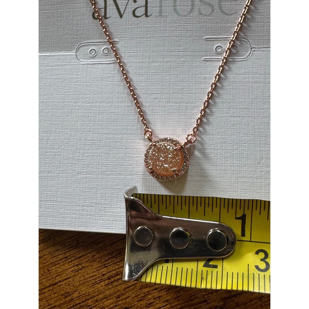 NWT Ava Rose Rose Gold Druzy Circle Pendant Necklace (Retail $65) - Picture 6 of 6